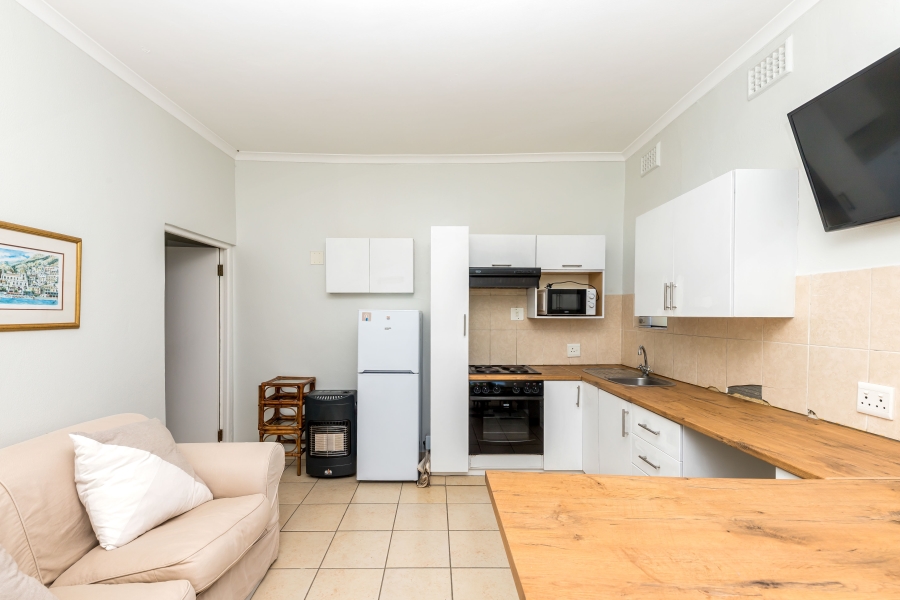 1 Bedroom Property for Sale in Kenilworth Western Cape